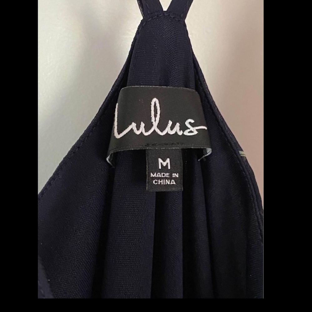 Lulu’s Navy Floral Wrap Dress size M - Picture 5 of 5